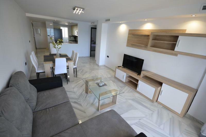 Apartamento Arena Beach Естепона Екстер'єр фото